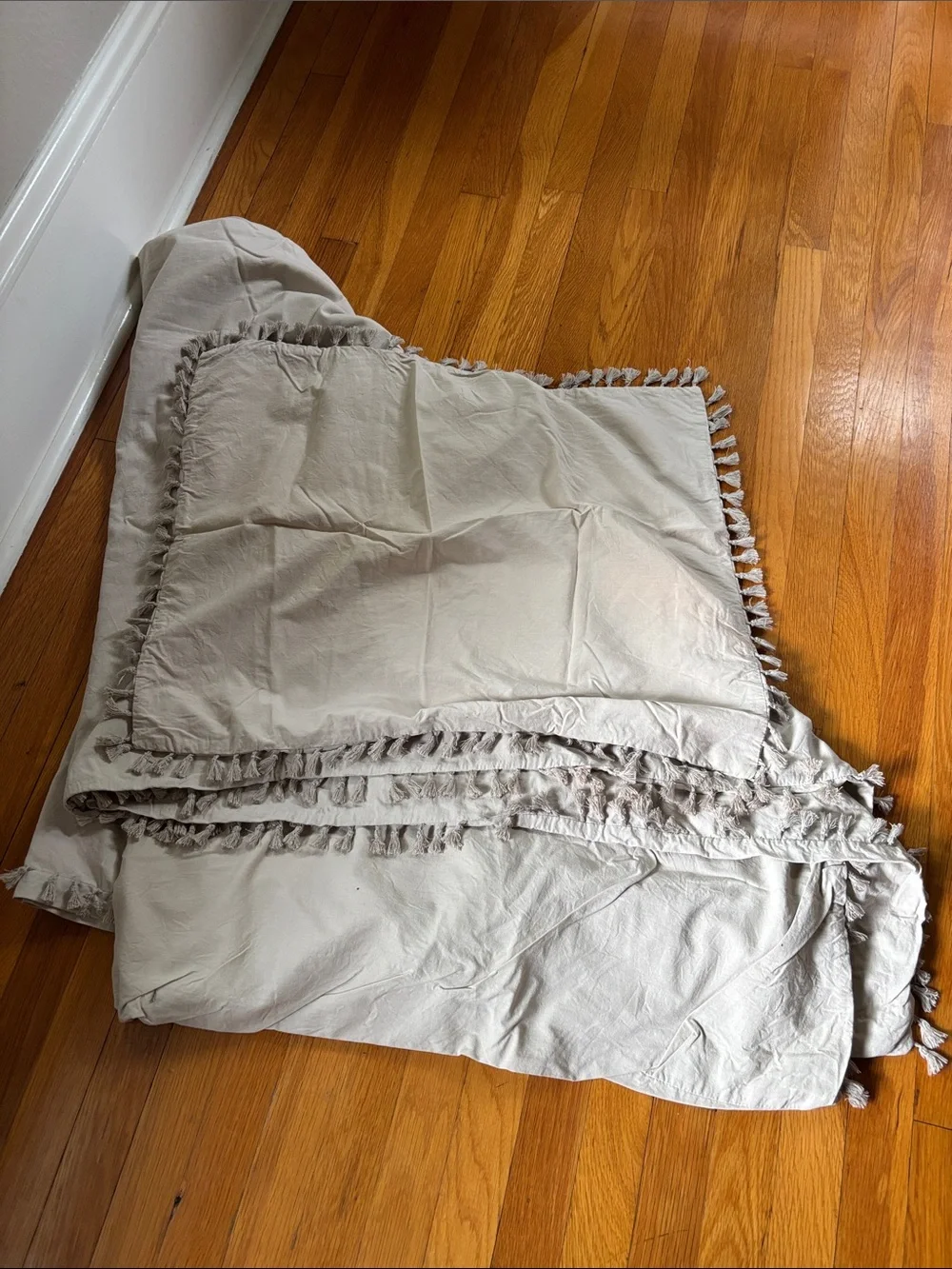 Urban Outfitters UO Home Neutral Grey/Beige Twin Duvet Cover with (2) Shams